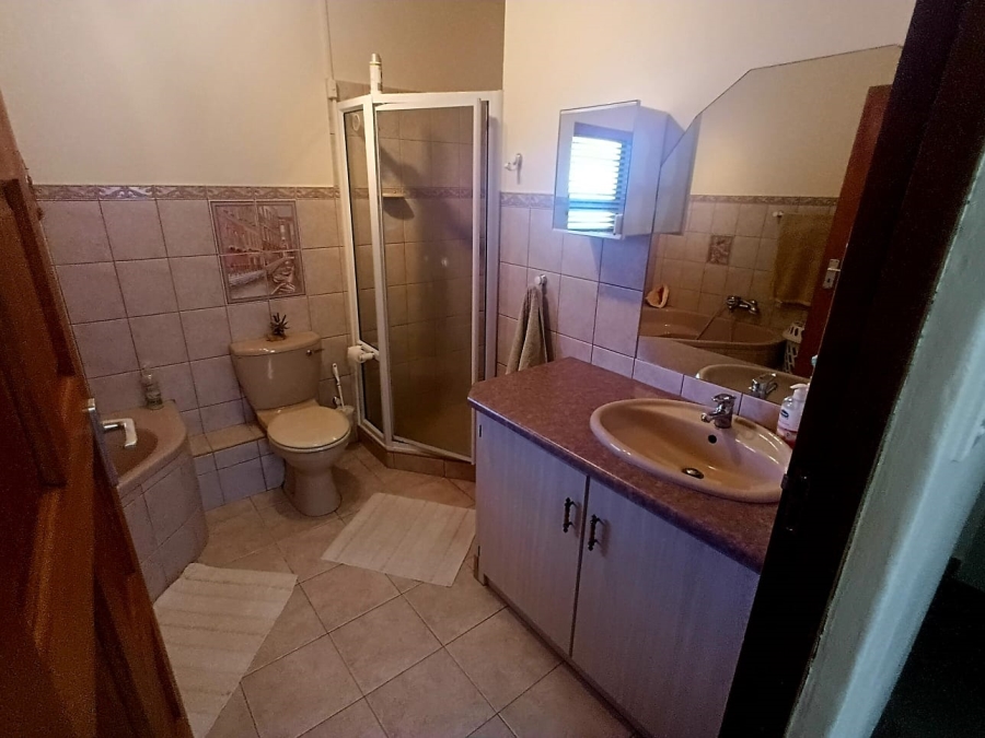 To Let 3 Bedroom Property for Rent in Dana Bay Western Cape
